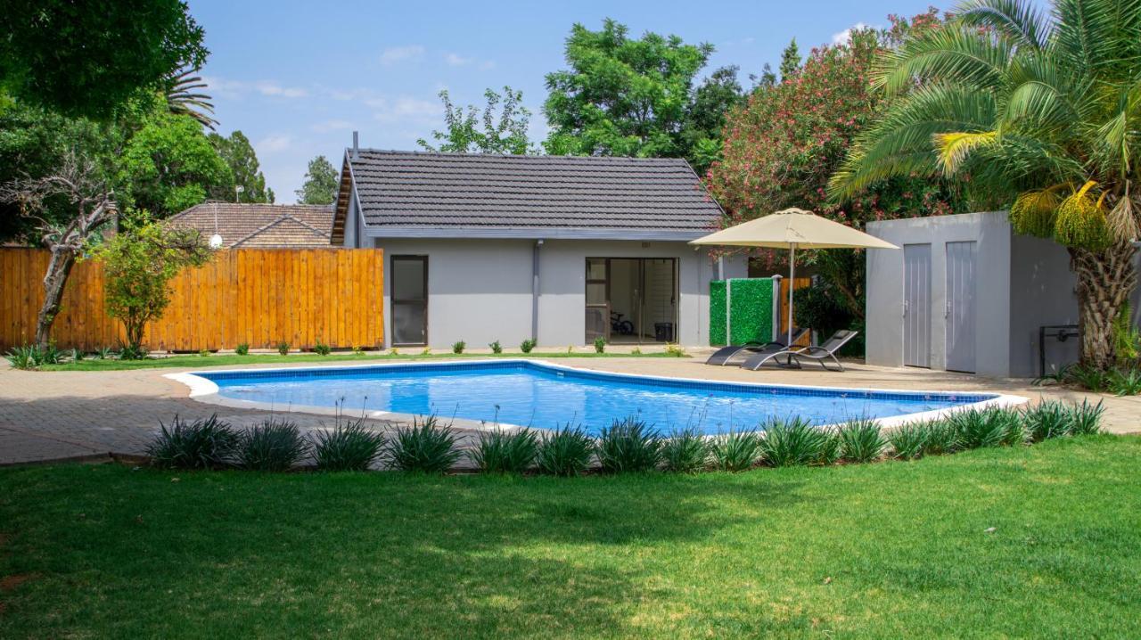 10 Tula Bed & Breakfast Welkom Dış mekan fotoğraf