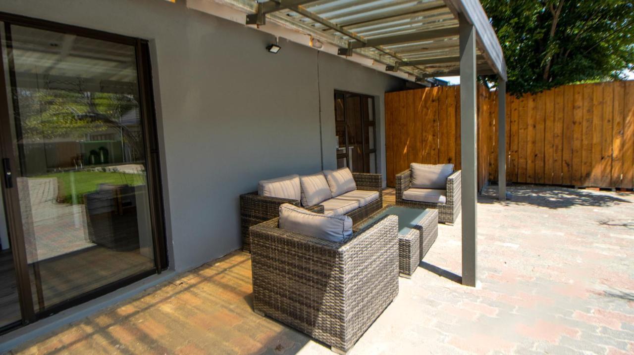 10 Tula Bed & Breakfast Welkom Dış mekan fotoğraf